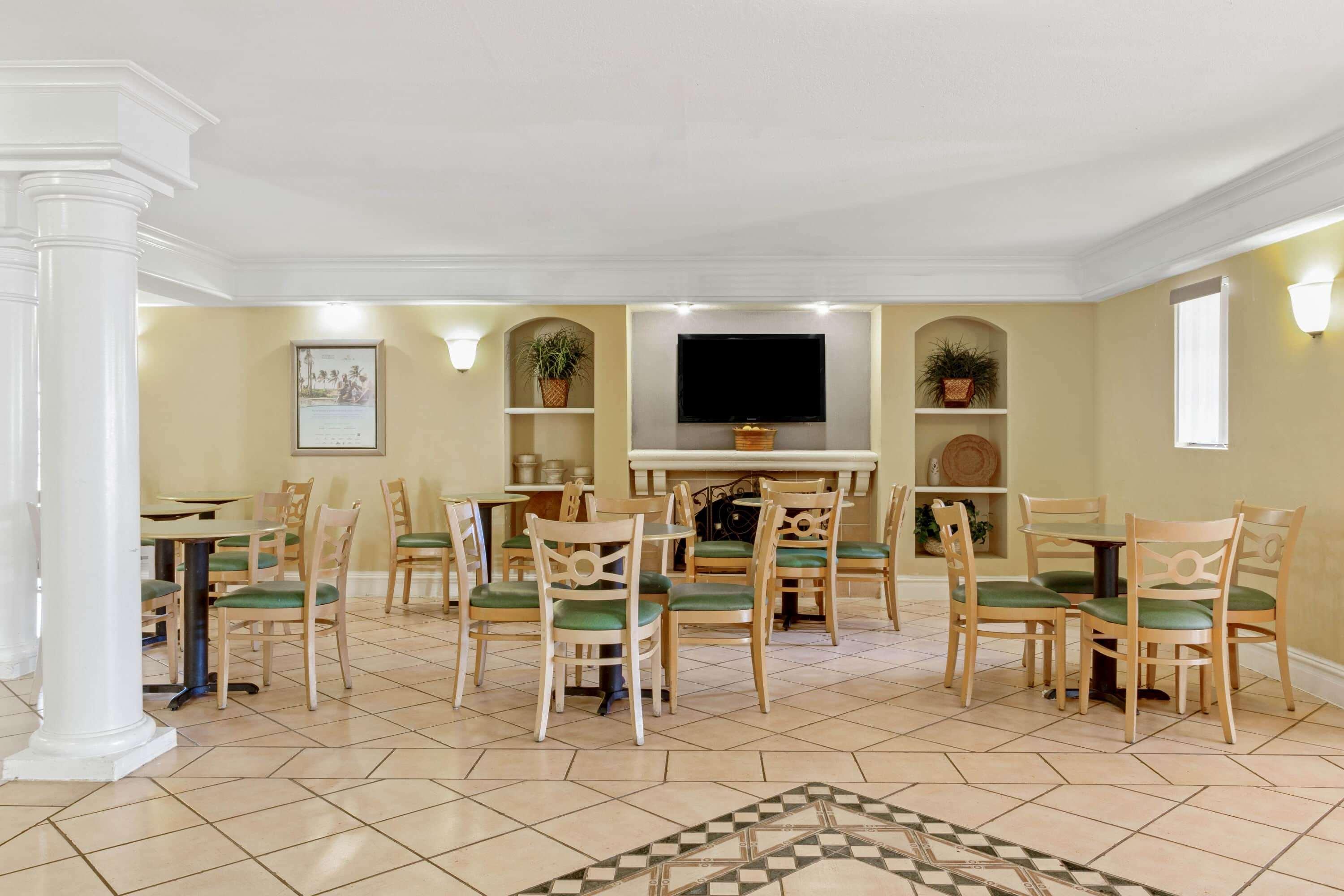 La Quinta Inn By Wyndham Tampa Bay Pinellas Park Clearwater Εξωτερικό φωτογραφία